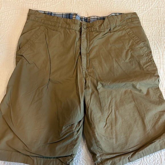 Old Navy beige tan plaid reversible shorts 34 - Picture 1 of 3